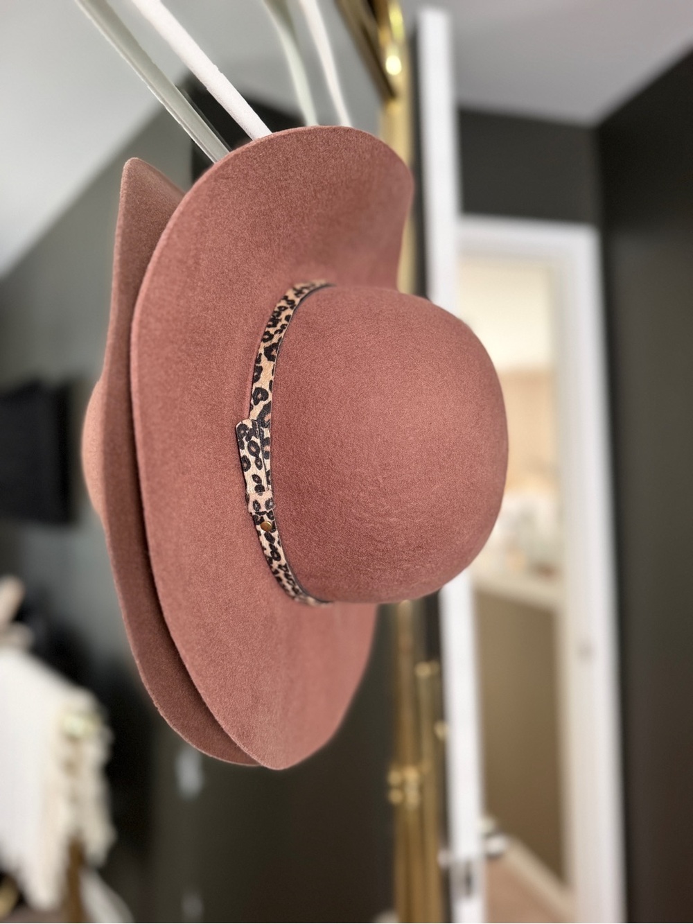 Womens Wide Brim Fedora Hat in a mid brown with Leopard Trim